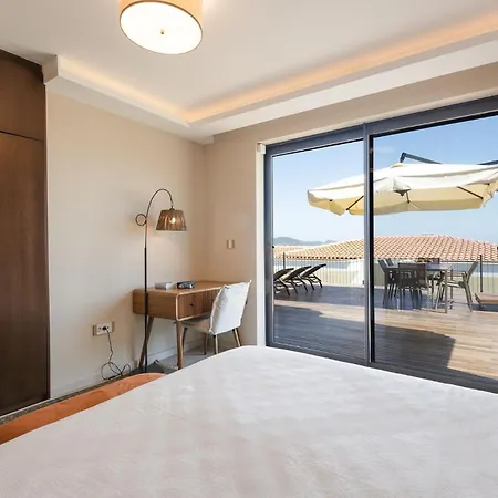 Villa Panoramic Retro *