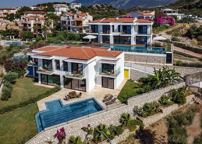 Villa Panoramic Retro *