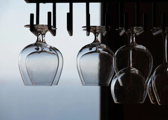 Panoramic Retro Villa *