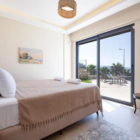 Villa Panoramic Retro *