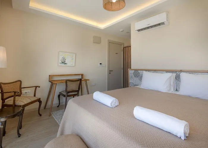 Villa Panoramic Retro