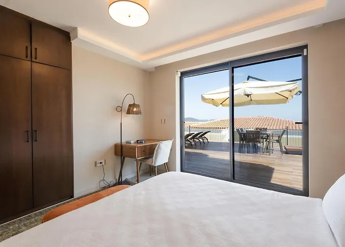 Villa Panoramic Retro *